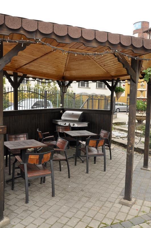 Stary Dwor Bed & Breakfast Zywiec Exterior photo